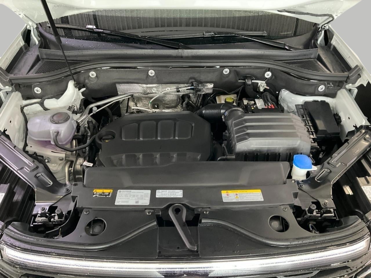 2026 Volkswagen Atlas Cross Sport 2.0T SEL Premium R-Line 4MOTION