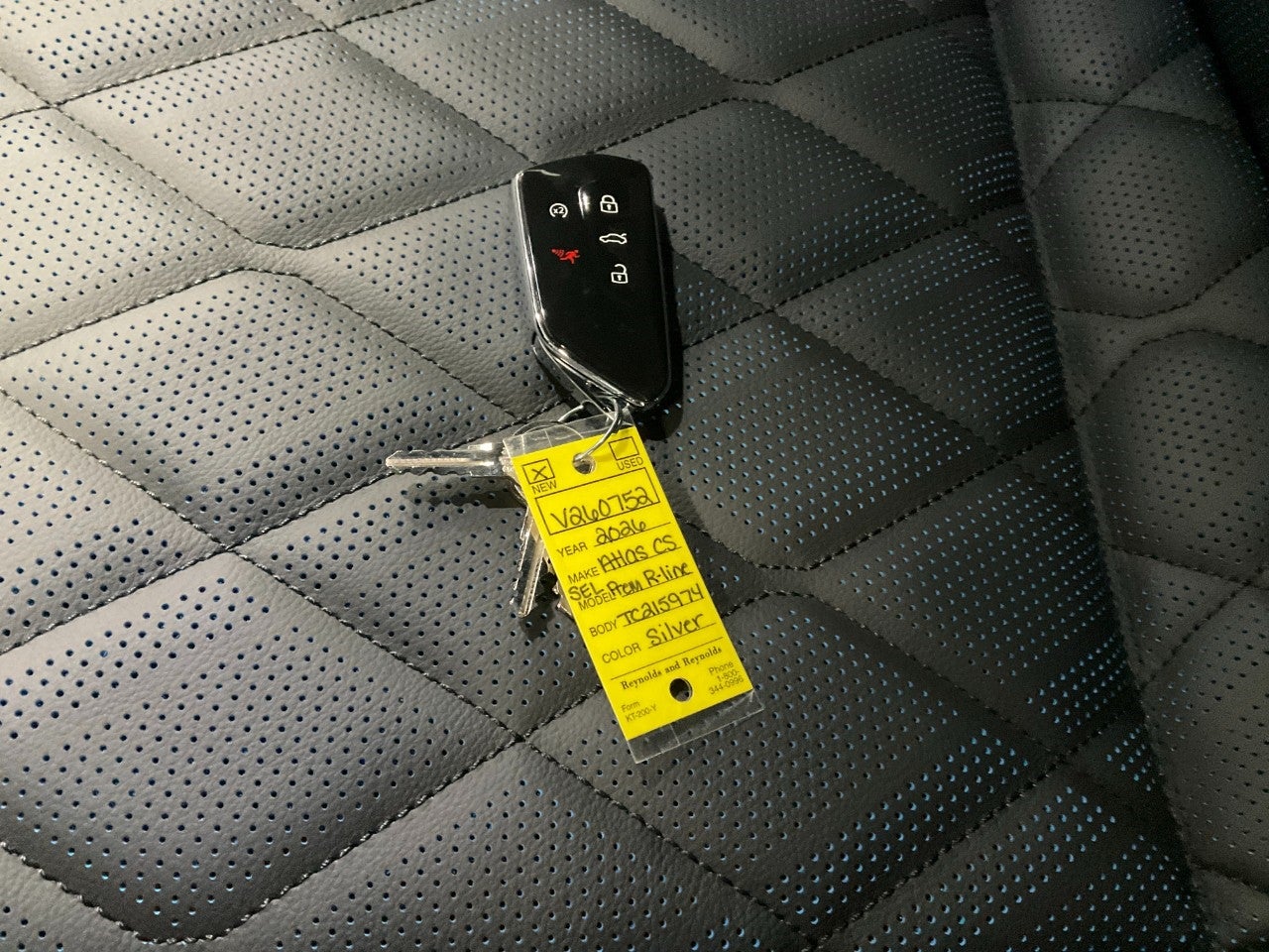 2026 Volkswagen Atlas Cross Sport 2.0T SEL Premium R-Line 4MOTION