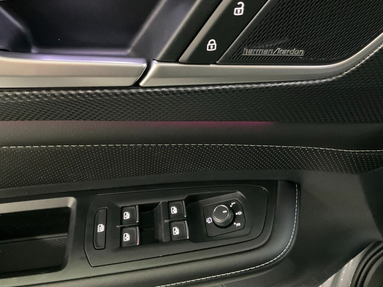 2026 Volkswagen Atlas Cross Sport 2.0T SEL Premium R-Line 4MOTION