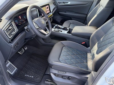 2026 Volkswagen Atlas Cross Sport 2.0T SEL Premium R-Line 4MOTION