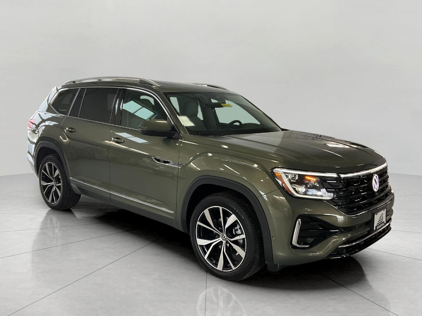 2026 Volkswagen Atlas 2.0T SEL Premium R-Line 4MOTION