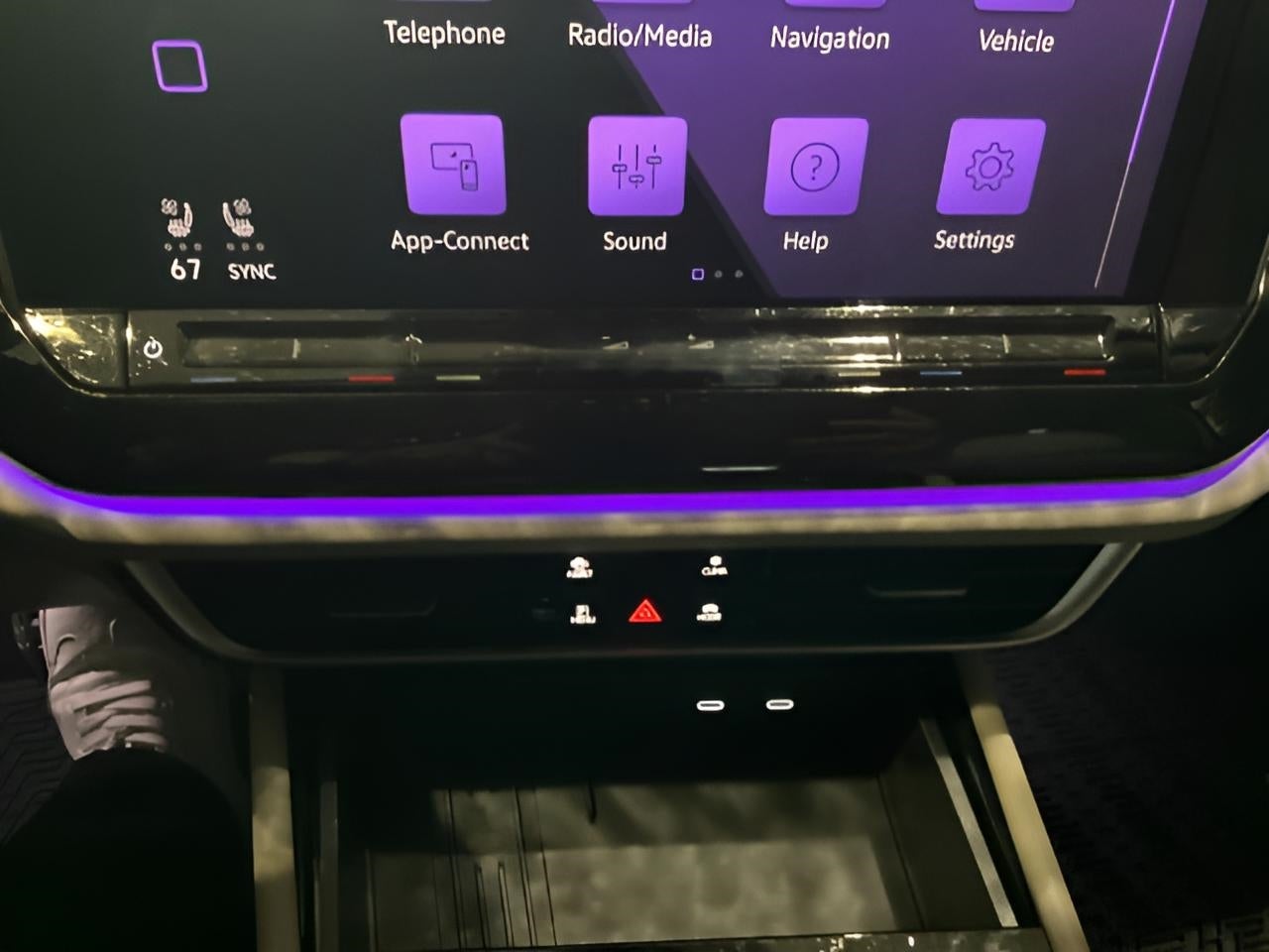 2026 Volkswagen Atlas 2.0T SEL Premium R-Line 4MOTION