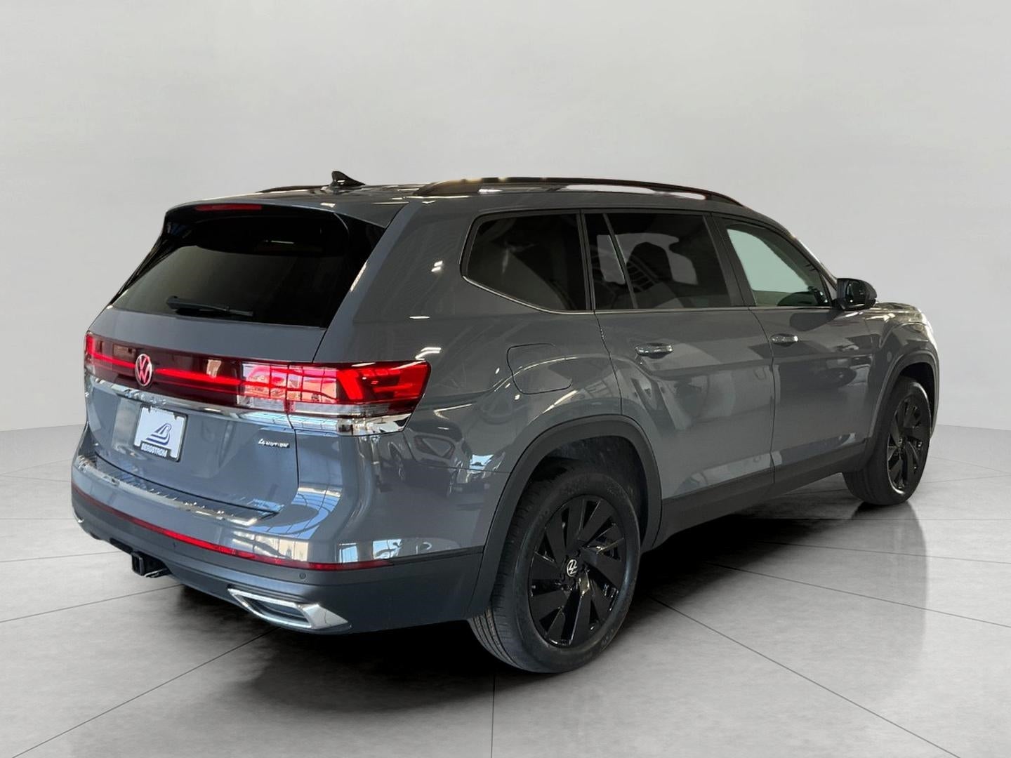 2026 Volkswagen Atlas 2.0T SE w/Technology 4MOTION
