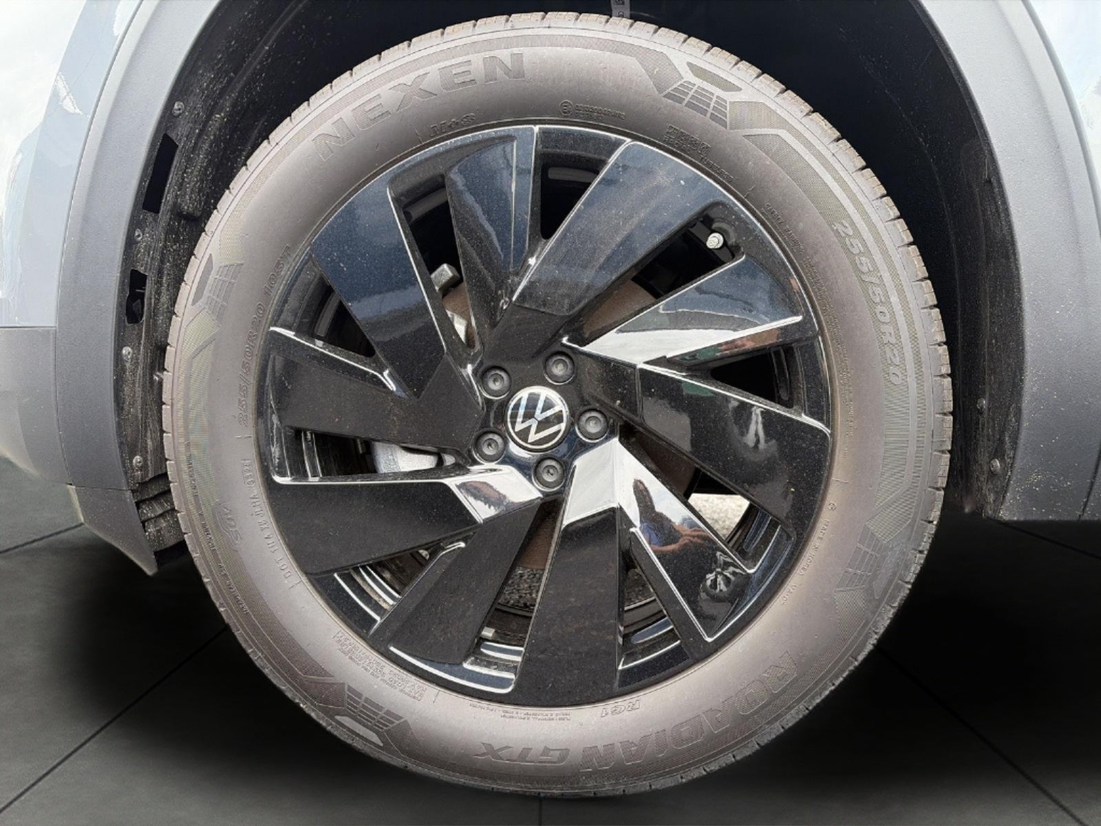 2026 Volkswagen Atlas 2.0T SE w/Technology 4MOTION