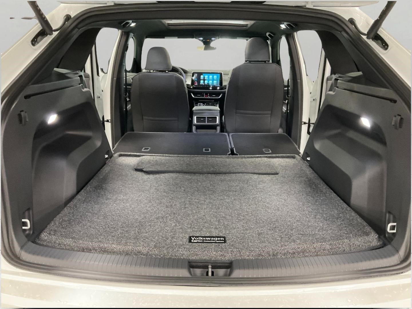 2026 Volkswagen Atlas Cross Sport 2.0T SE w/Technology 4MOTION