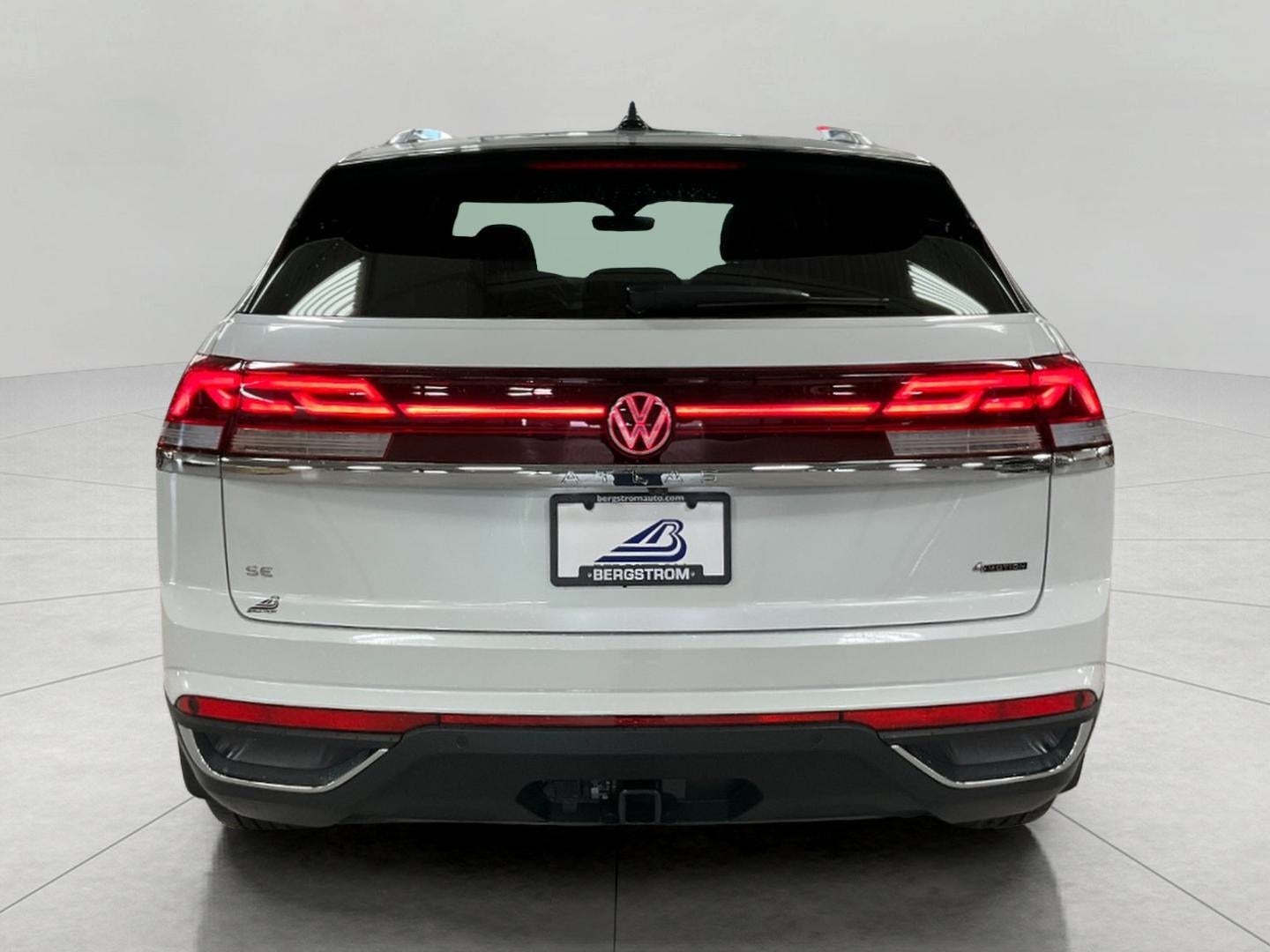 2026 Volkswagen Atlas Cross Sport 2.0T SE w/Technology 4MOTION