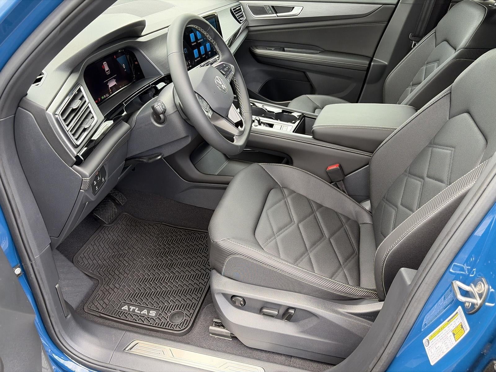 2026 Volkswagen Atlas Cross Sport 2.0T SE w/Technology 4MOTION