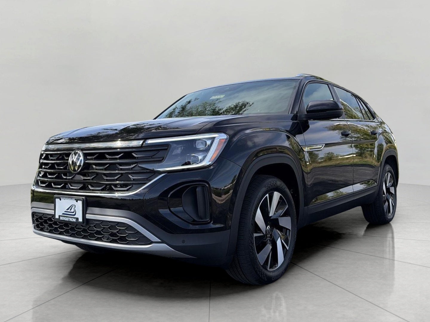 2026 Volkswagen Atlas Cross Sport 2.0T SE w/Technology 4MOTION