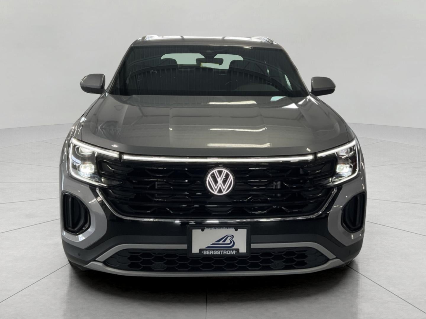 2026 Volkswagen Atlas Cross Sport 2.0T SE w/Technology 4MOTION