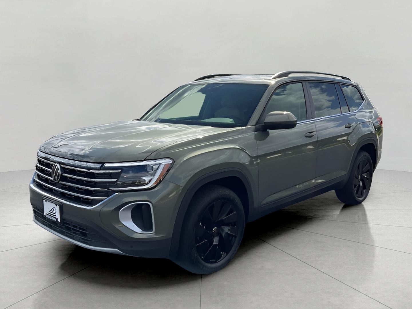 2026 Volkswagen Atlas 2.0T SE w/Technology 4MOTION