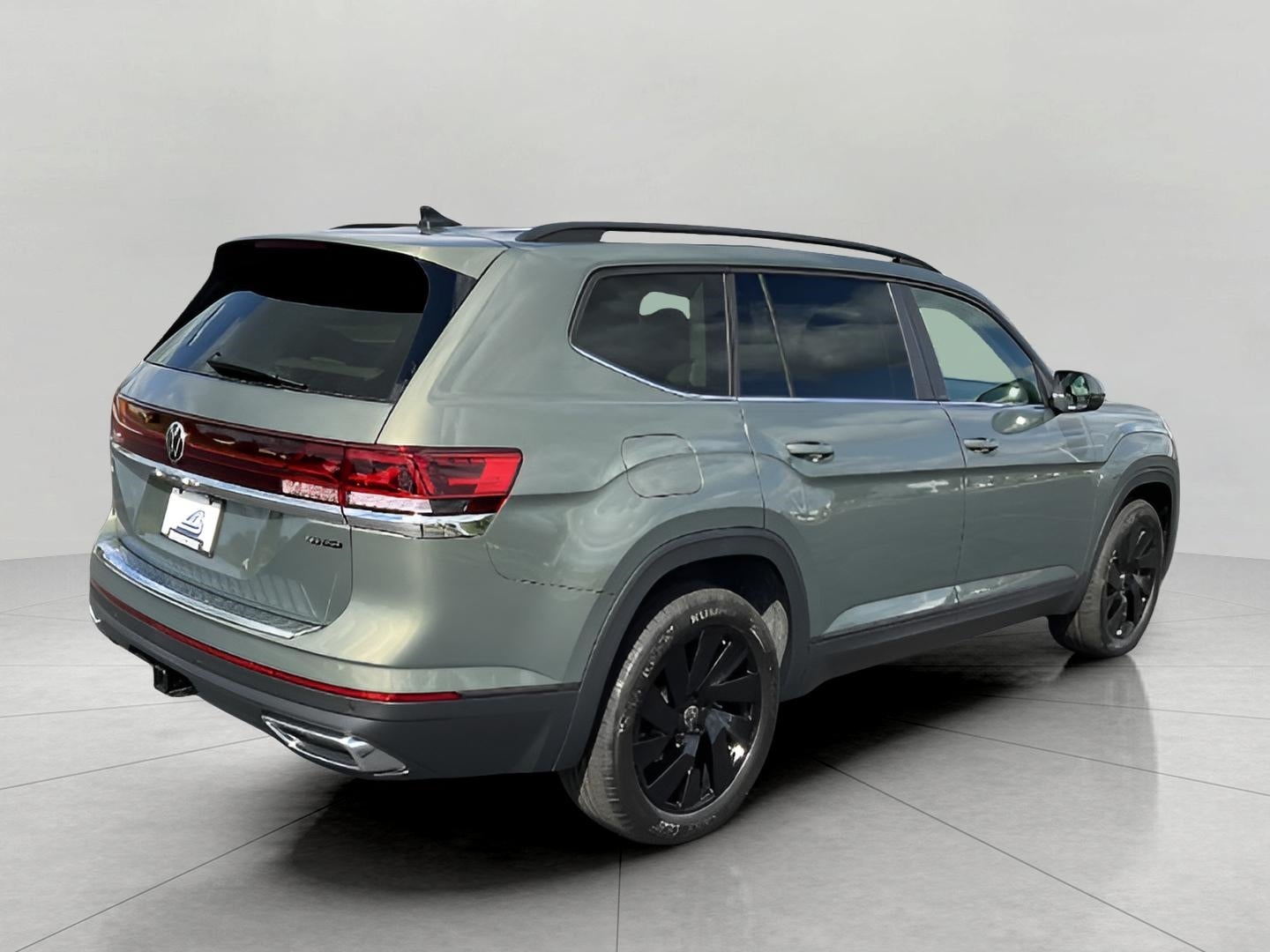 2026 Volkswagen Atlas 2.0T SE w/Technology 4MOTION