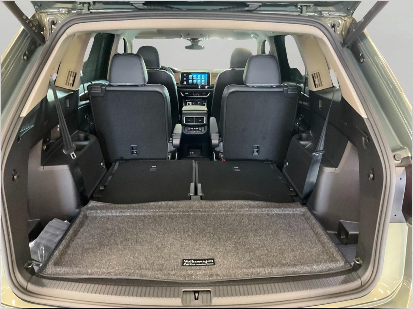 2026 Volkswagen Atlas 2.0T SE w/Technology 4MOTION