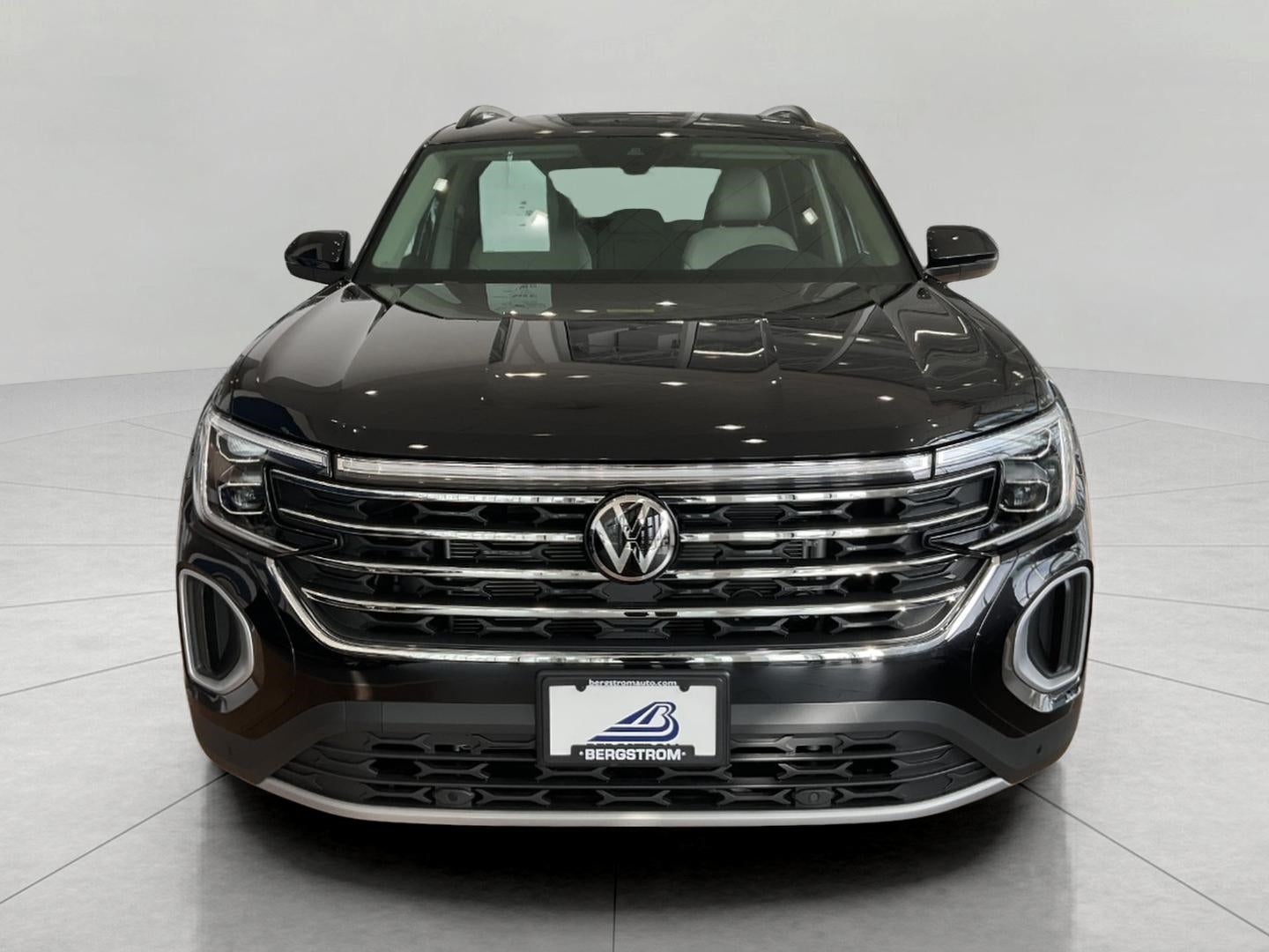 2026 Volkswagen Atlas 2.0T SE w/Technology 4MOTION