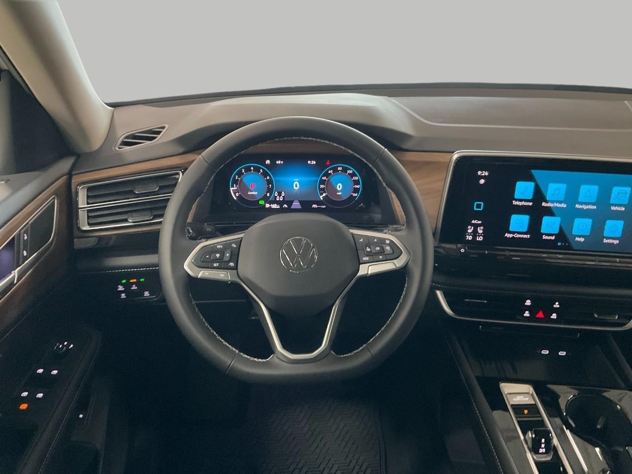 2026 Volkswagen Atlas 2.0T SE w/Technology 4MOTION