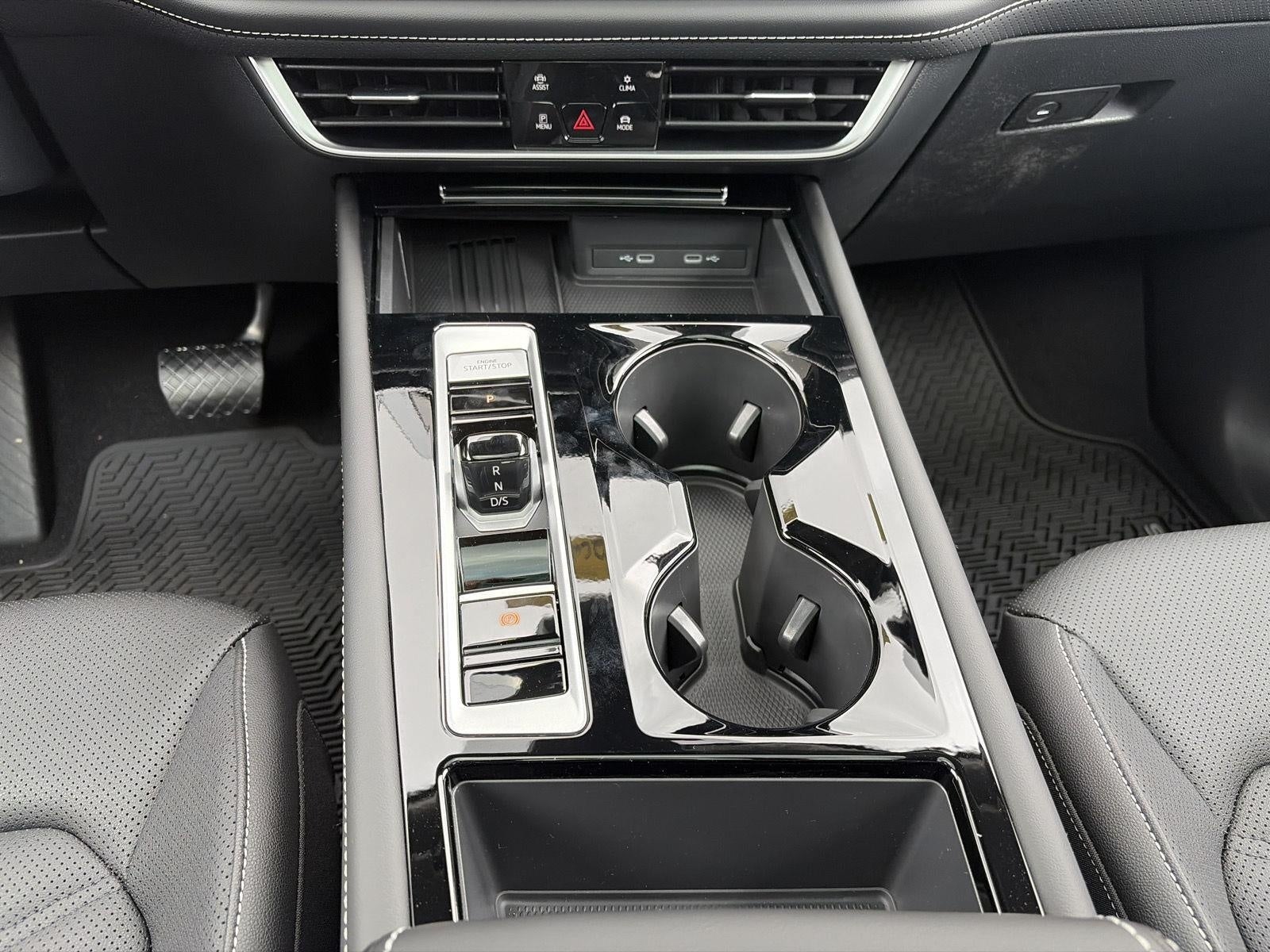 2026 Volkswagen Atlas 2.0T SE w/Technology 4MOTION