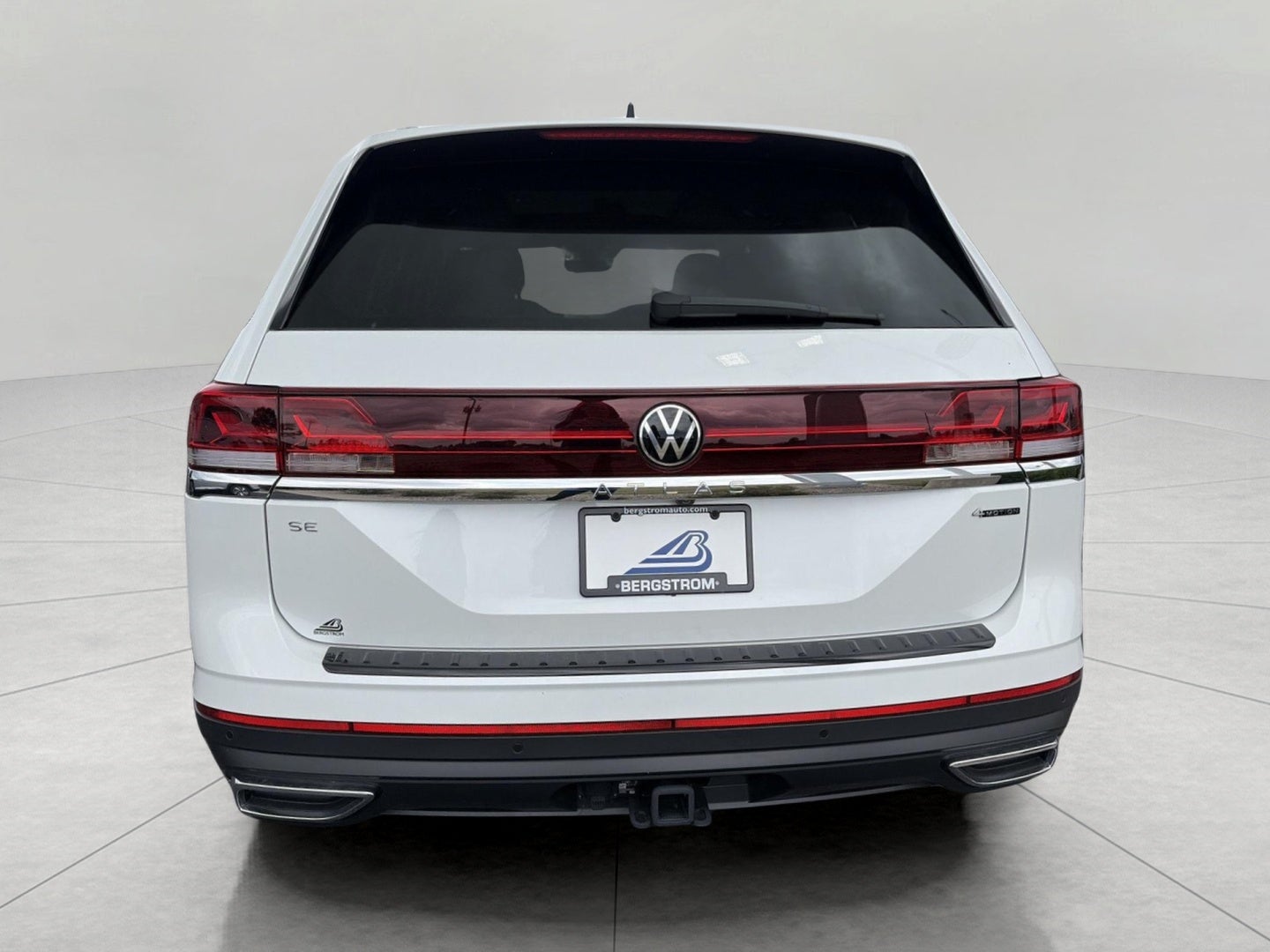 2026 Volkswagen Atlas 2.0T SE w/Technology 4MOTION