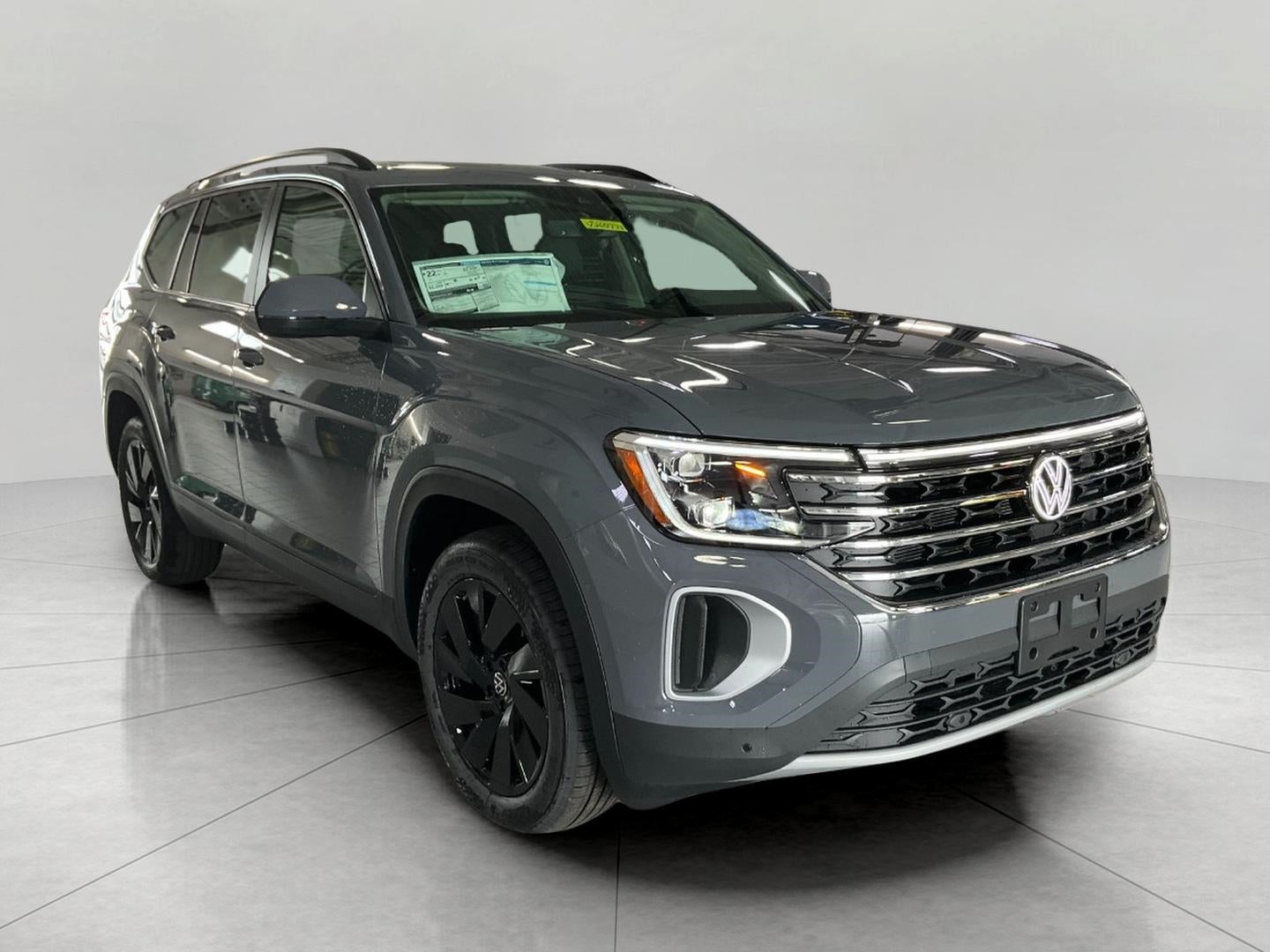 2026 Volkswagen Atlas 2.0T SE w/Technology 4MOTION