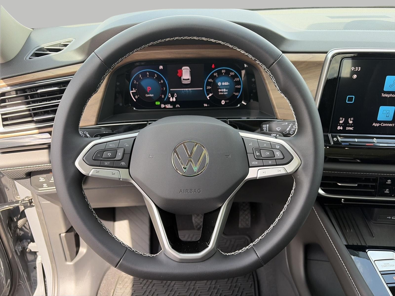 2026 Volkswagen Atlas 2.0T SE w/Technology 4MOTION