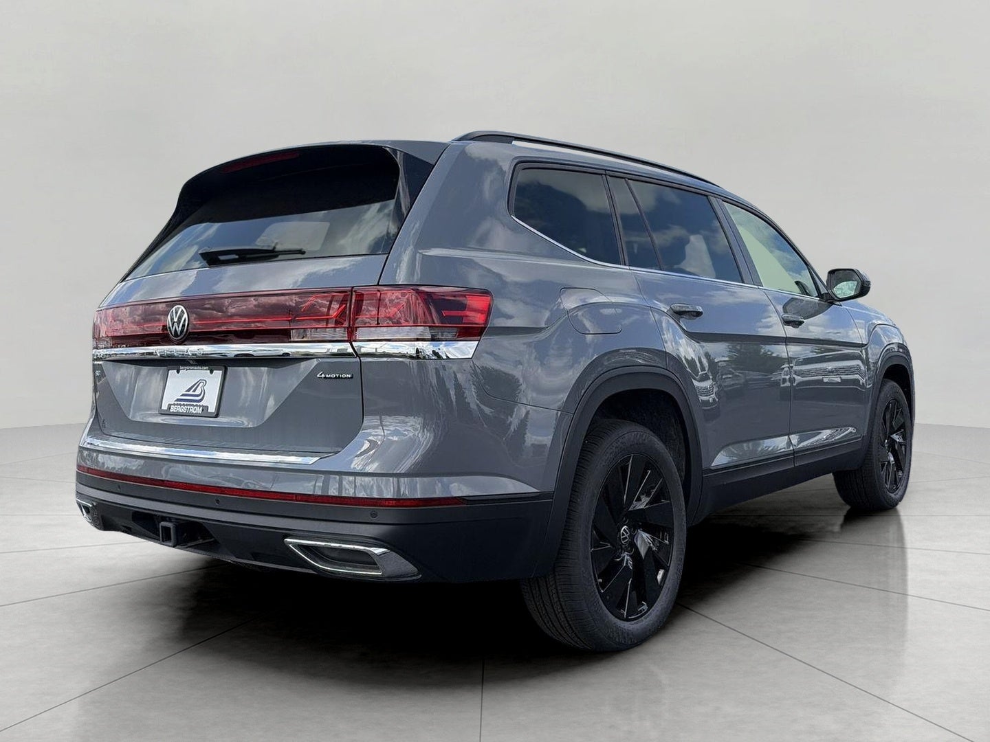 2026 Volkswagen Atlas 2.0T SE w/Technology 4MOTION