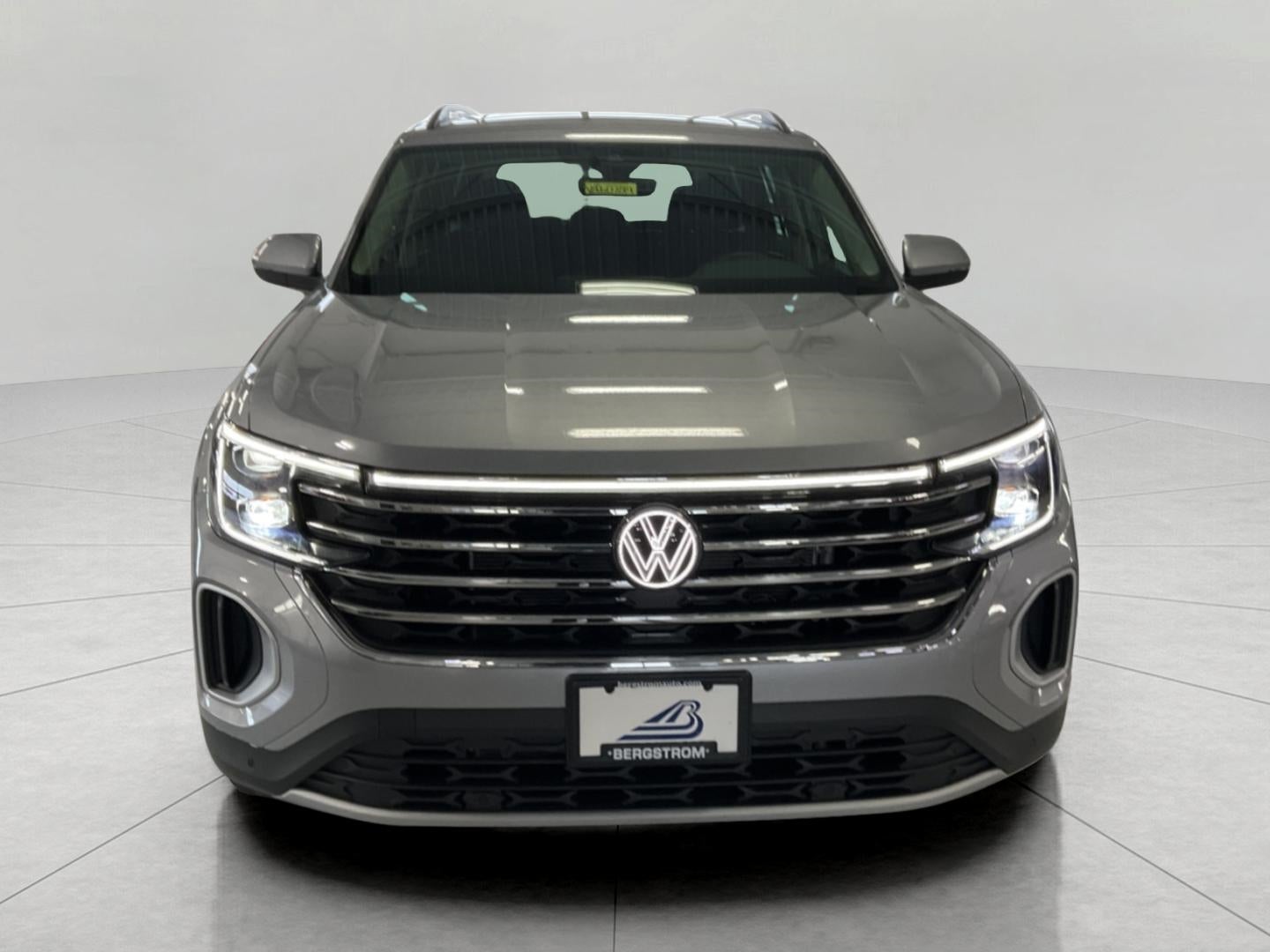 2026 Volkswagen Atlas 2.0T SE w/Technology 4MOTION