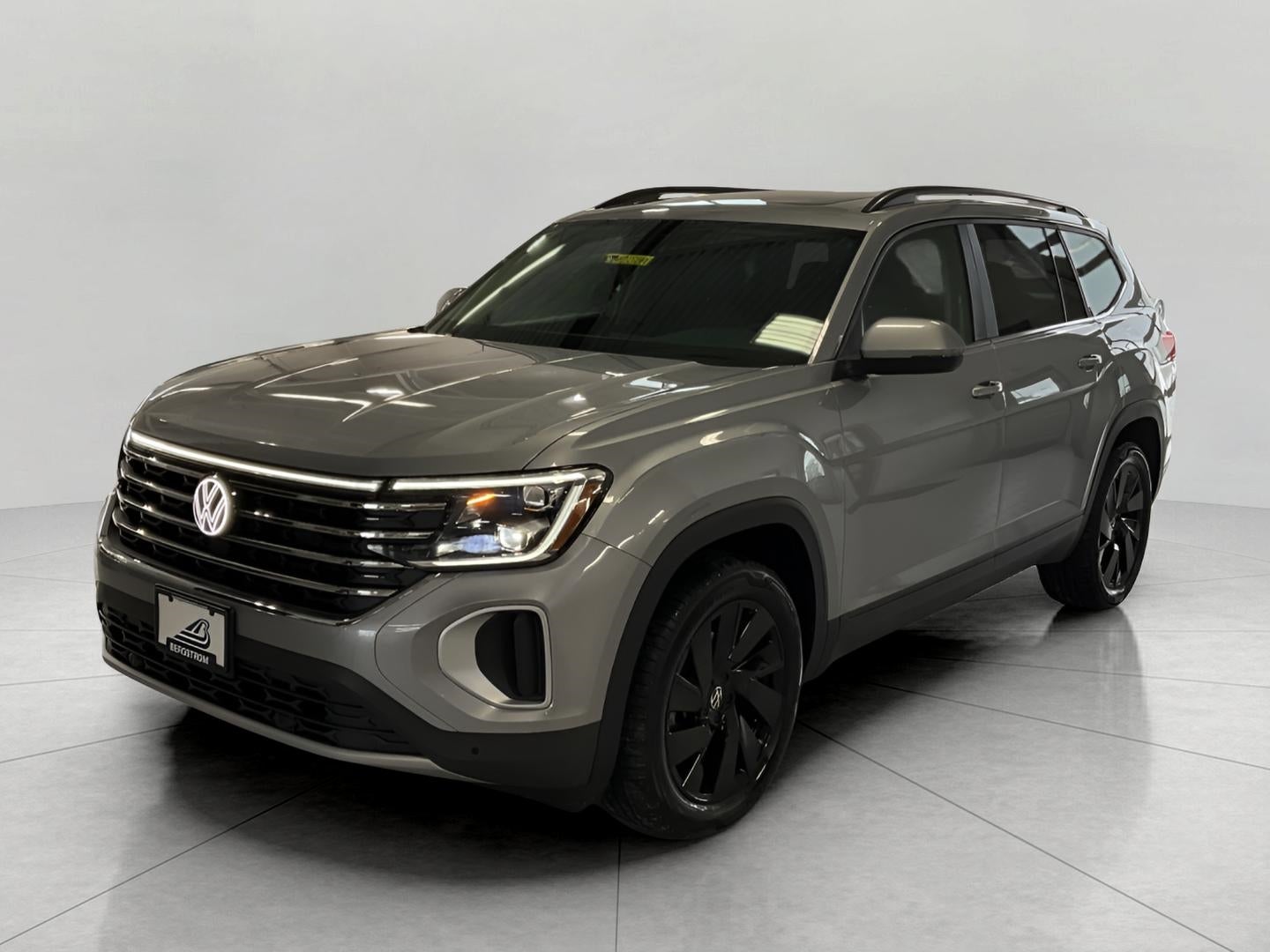 2026 Volkswagen Atlas 2.0T SE w/Technology 4MOTION