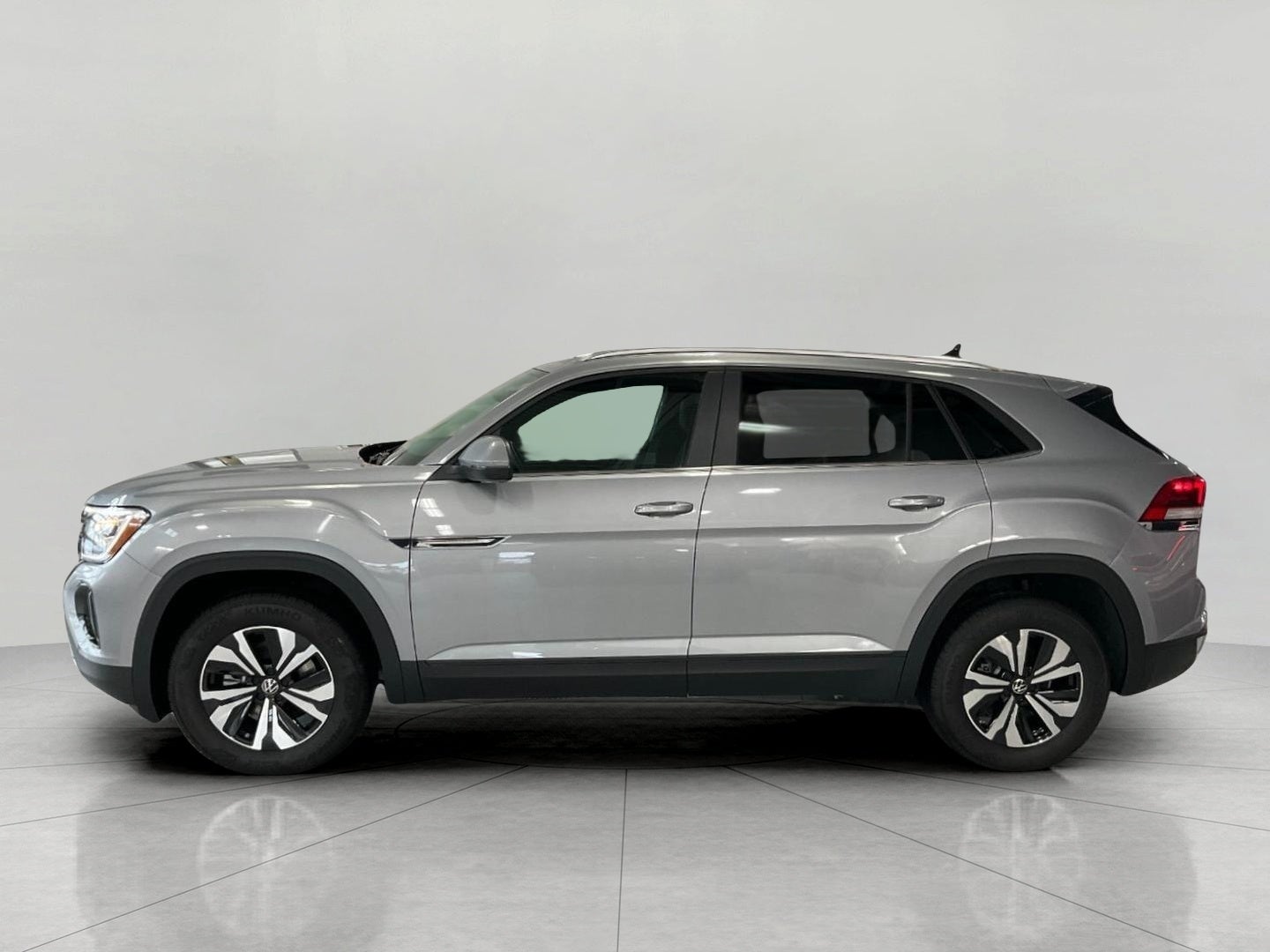 2026 Volkswagen Atlas Cross Sport 2.0T SE 4MOTION