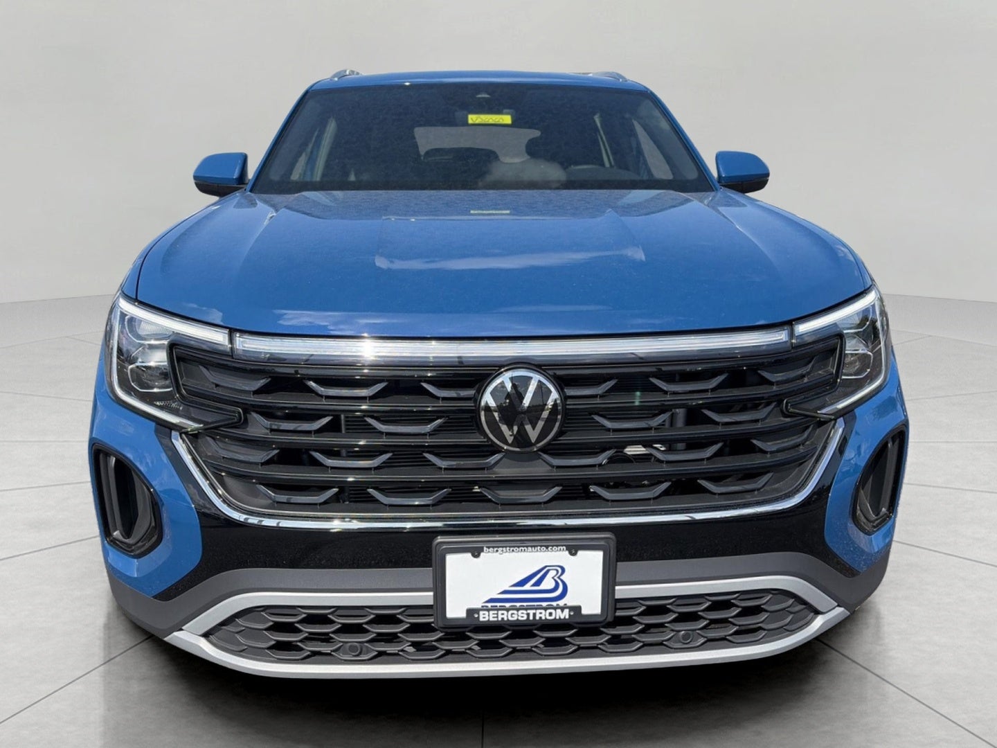 2026 Volkswagen Atlas Cross Sport 2.0T SE 4MOTION