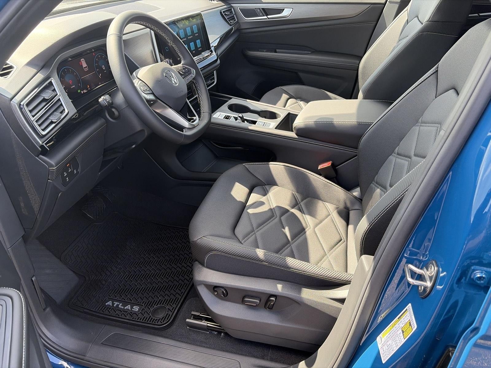 2026 Volkswagen Atlas Cross Sport 2.0T SE 4MOTION
