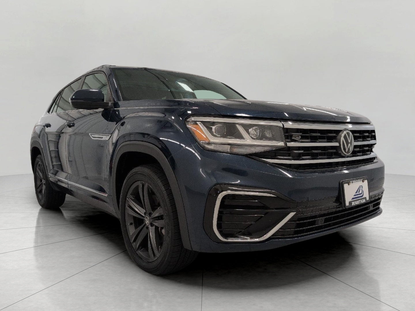 2021 Volkswagen Atlas Cross Sport 3.6L V6 SE w/Technology R-Line 4MOTION