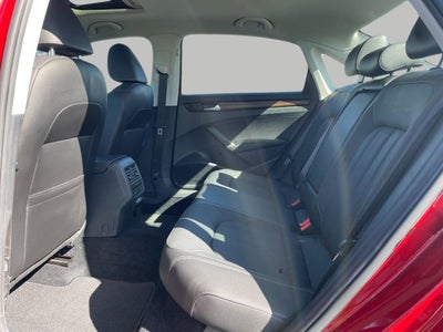 2022 Volkswagen Passat 2.0T Limited Edition Auto