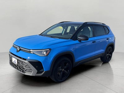 2025 Volkswagen Taos SE Black 4MOTION