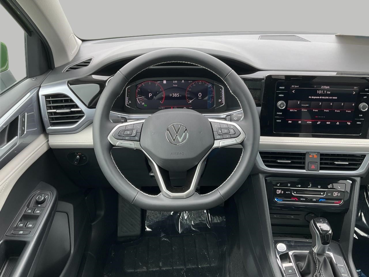 2026 Volkswagen Taos SEL 4MOTION