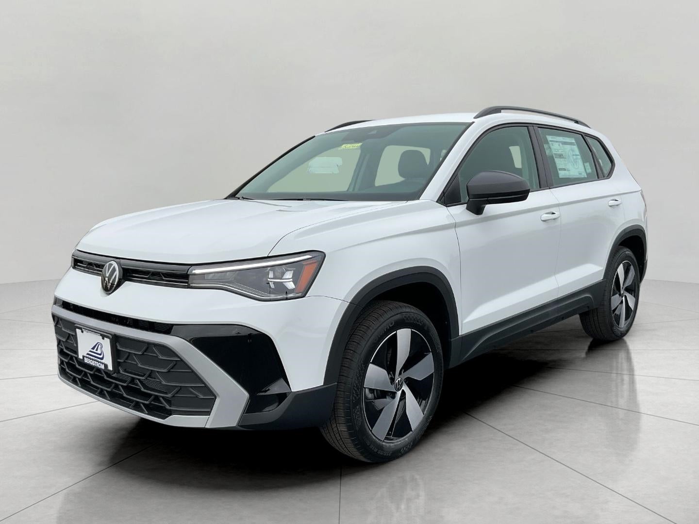 2026 Volkswagen Taos S 4MOTION