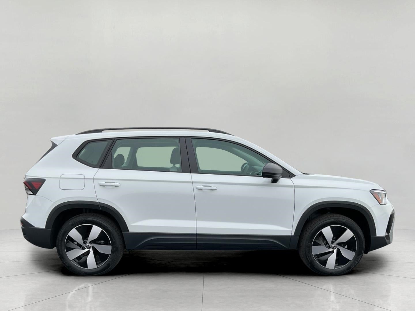 2026 Volkswagen Taos S 4MOTION