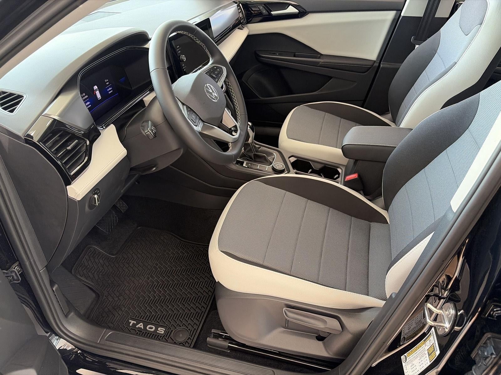 2026 Volkswagen Taos S 4MOTION