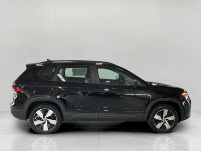 2026 Volkswagen Taos S 4MOTION