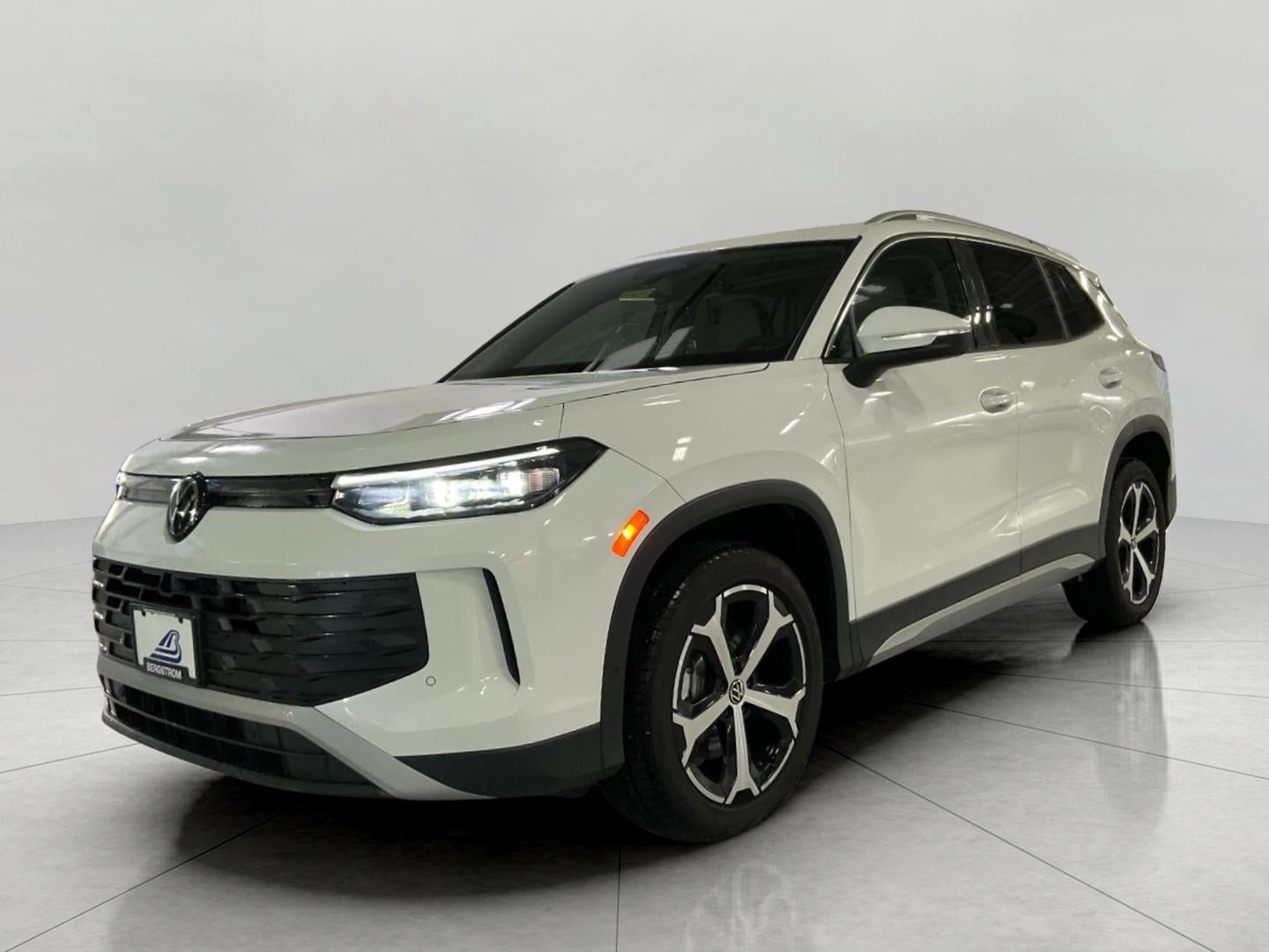 2025 Volkswagen Tiguan 2.0T SE 4MOTION