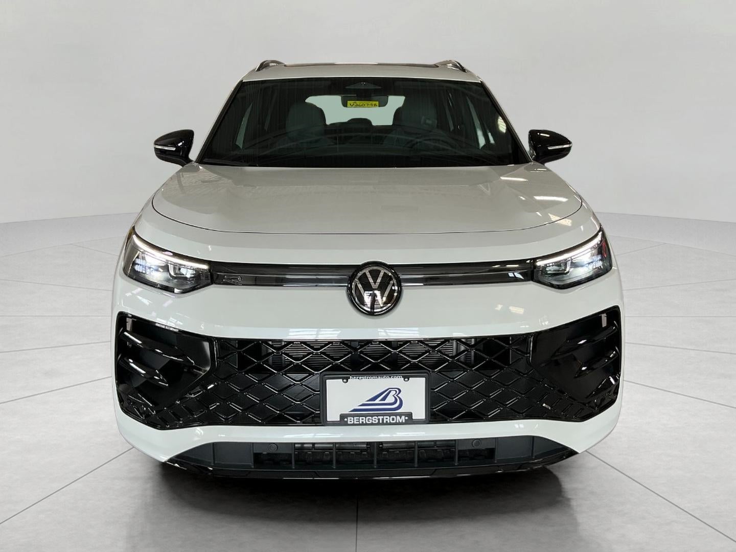 2026 Volkswagen Tiguan SE R-Line Black 4MOTION