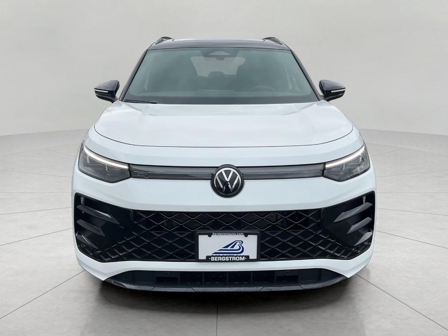 2026 Volkswagen Tiguan SE R-Line Black 4MOTION
