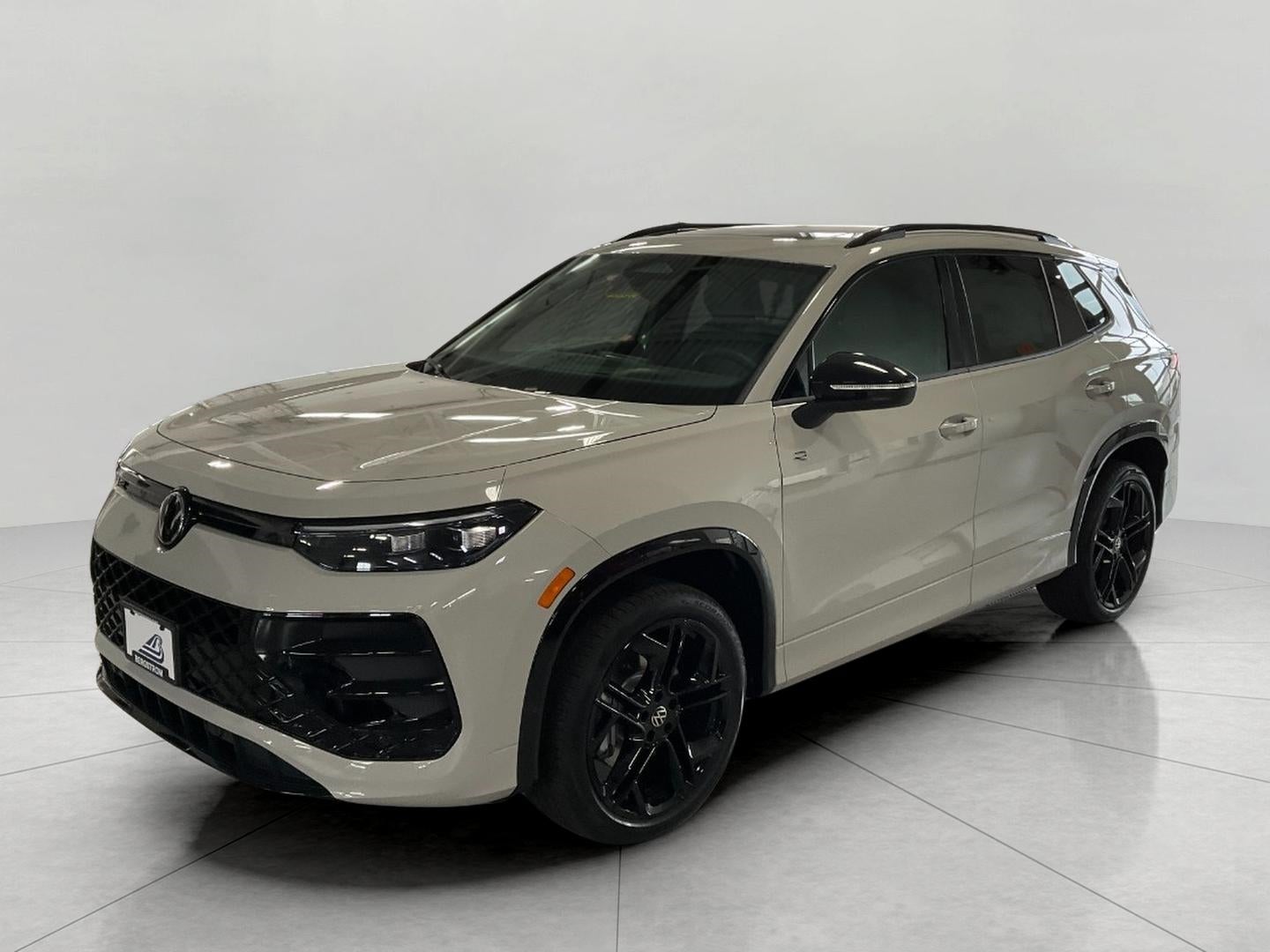 2026 Volkswagen Tiguan SE R-Line Black 4MOTION