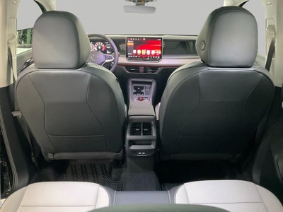 2025 Volkswagen Tiguan 2.0T SE 4MOTION