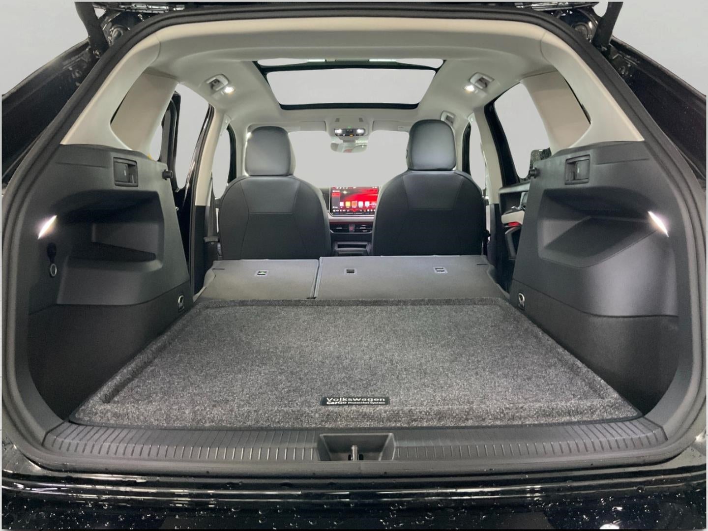 2025 Volkswagen Tiguan 2.0T SE 4MOTION