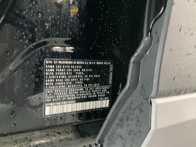 2025 Volkswagen Tiguan 2.0T SE 4MOTION