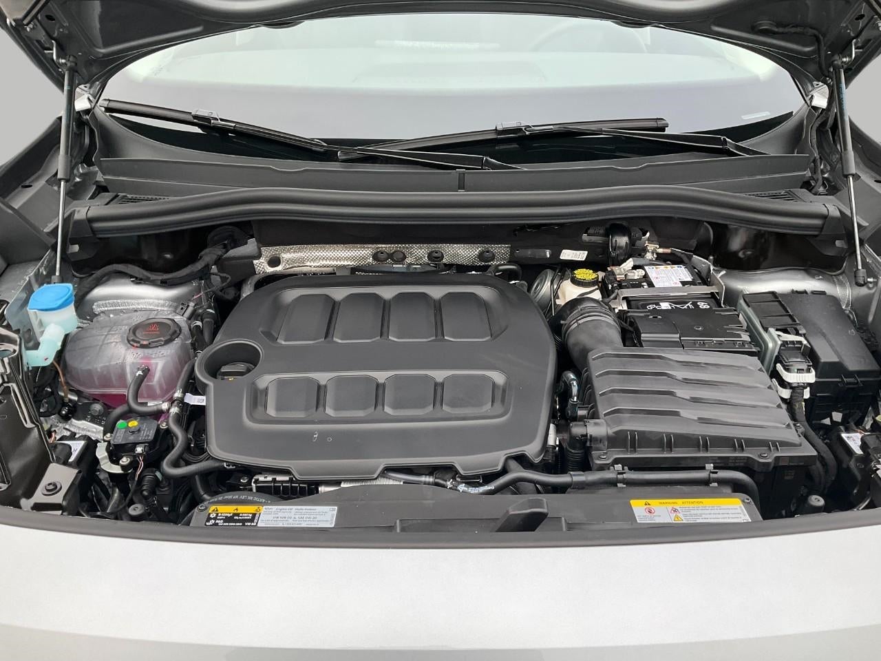 2025 Volkswagen Tiguan 2.0T SE 4MOTION