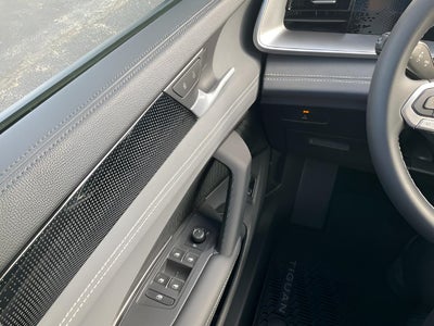 2025 Volkswagen Tiguan 2.0T SE 4MOTION