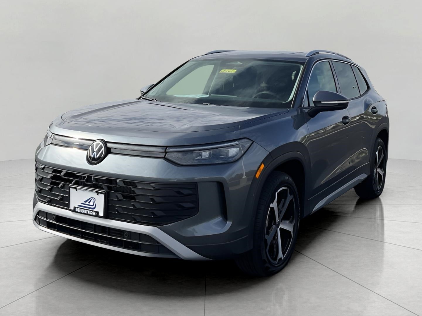 2025 Volkswagen Tiguan 2.0T SE 4MOTION