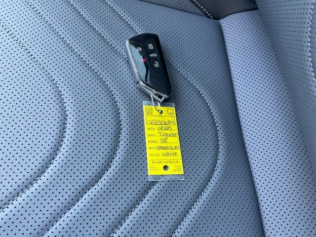 2025 Volkswagen Tiguan 2.0T SE 4MOTION