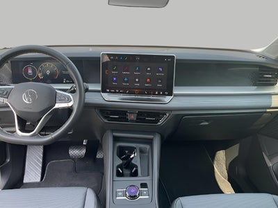 2025 Volkswagen Tiguan 2.0T SE 4MOTION