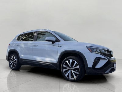 2022 Volkswagen Taos SE FWD