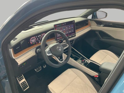 2026 Volkswagen Tiguan SEL R-Line Turbo 4MOTION